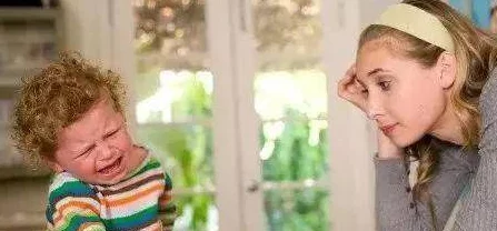 一觉醒来自己变成了乳胶娃娃，奇幻旅程中的自我发现与成长的故事分享