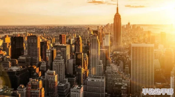 都市激情第一页：现代城市生活中的情感交织与人际关系的复杂性分析