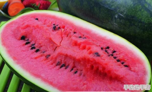 五一吃瓜最新入口：畅享假期美食，带你领略各地特色水果与甜品的完美结合