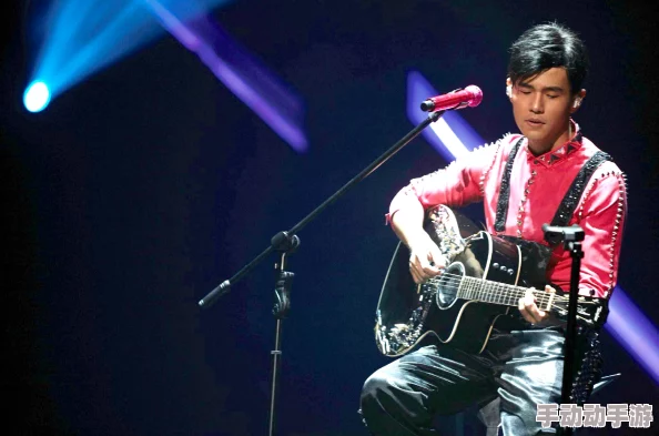 天天5g天天爽歌罗志祥:网友热议其新歌,认为旋律动感十足,歌词贴近生活,引发共鸣与讨论 天天5g天天爽歌罗志祥:网友热议其新歌,认为旋律动感十足,歌词贴近生活,引发共鸣与讨论